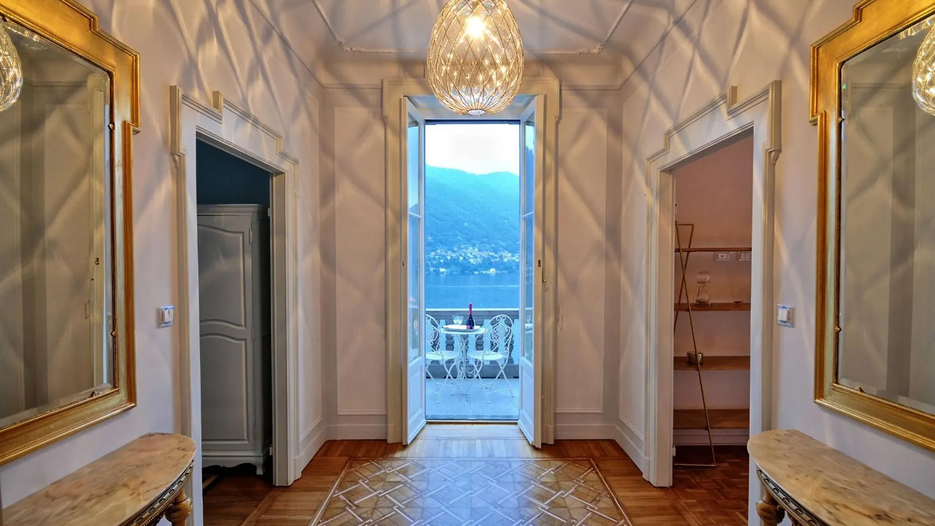 Villa Joy On The Lake Moltrasio 0*,